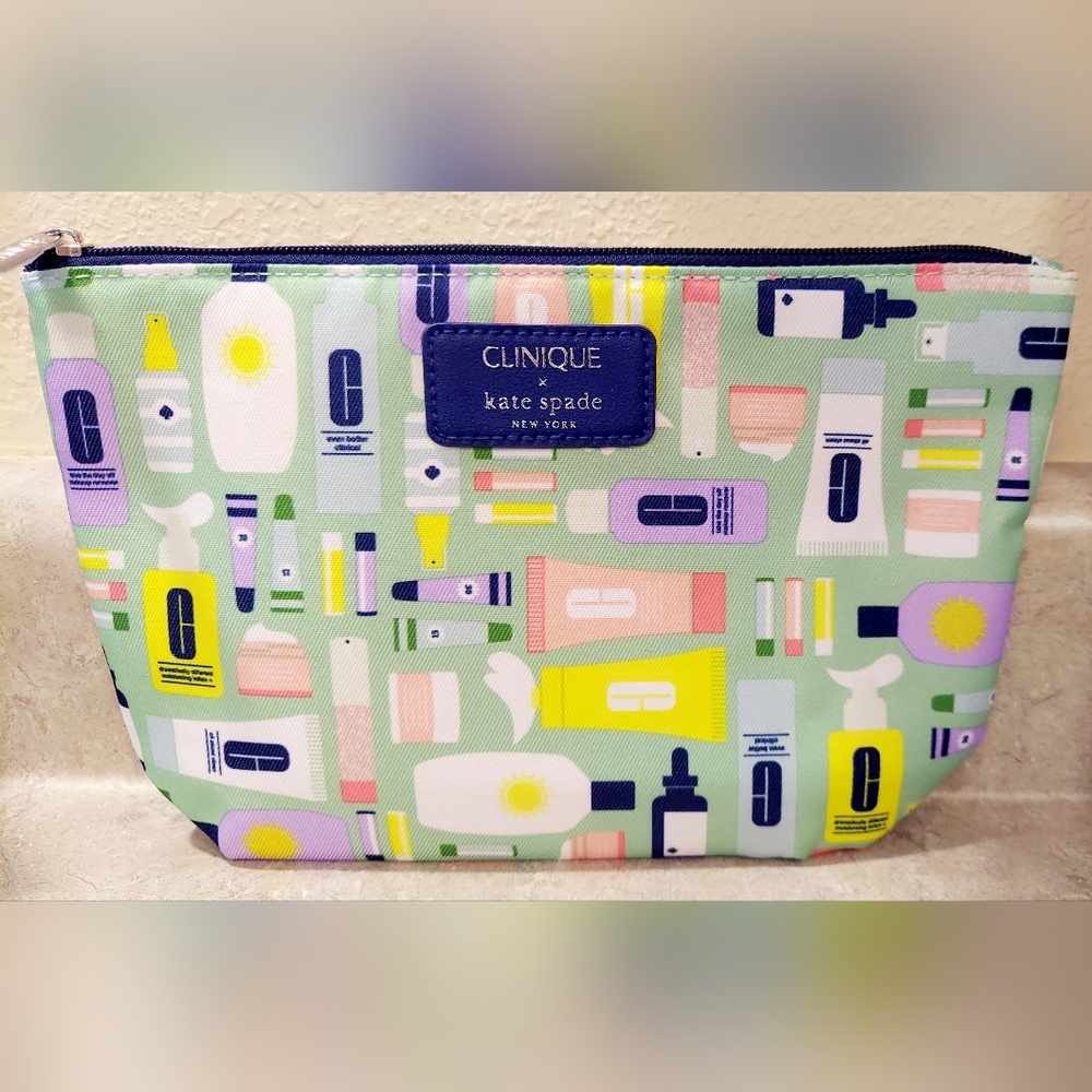 KATE SPADE/CLINIQUE NWT Cosmetic Bag with Zippered Top.